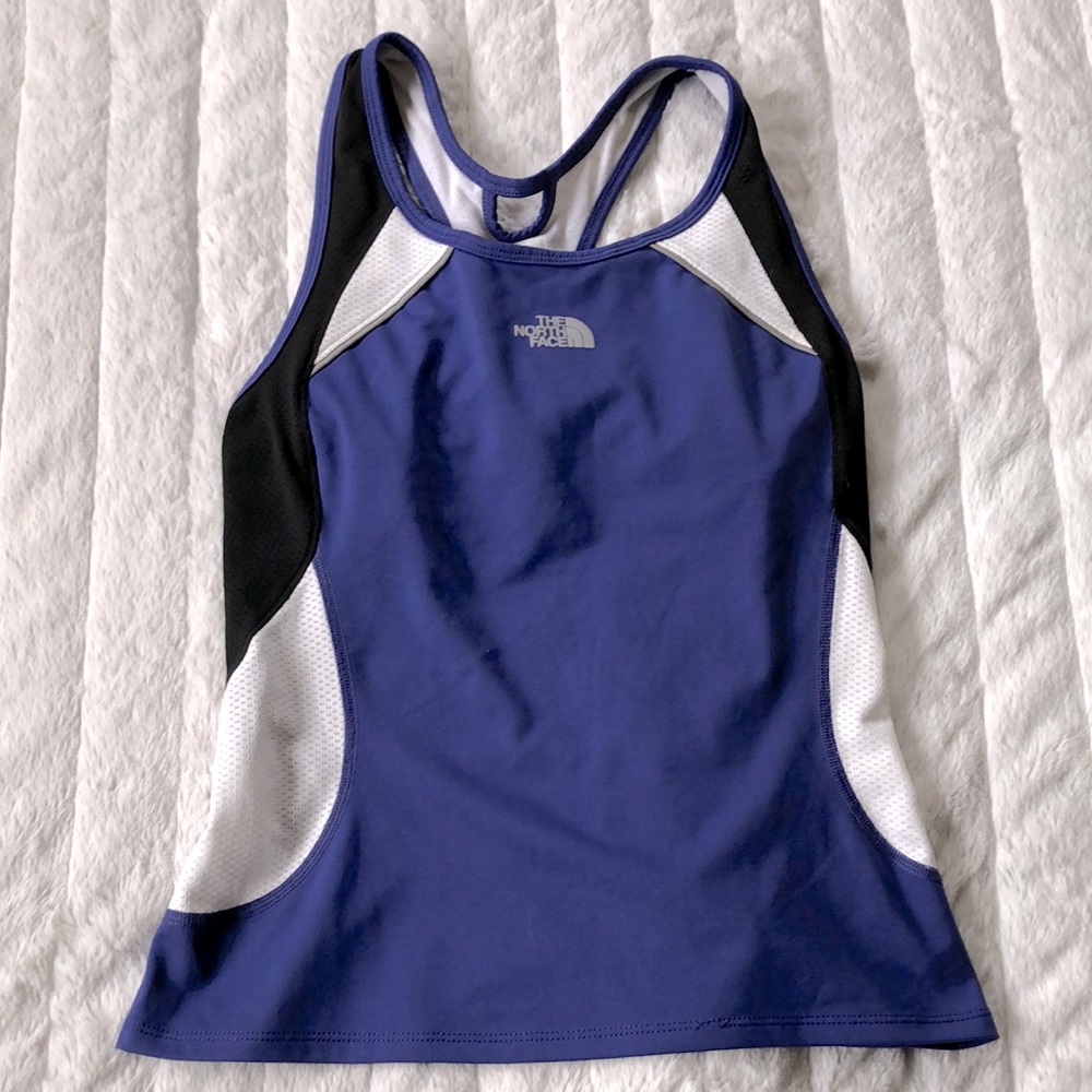 2/$25 ⭐️ The North Face VaporWick racerback tank top